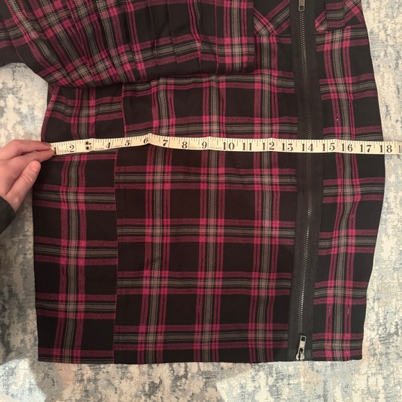 VTG Lip Service Plaid Skirt Sz M (?) Mall Goth Scene Emo Punk Pleated Grommet - Picture 15 of 16